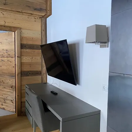 Dr. Aufmesser アパート *